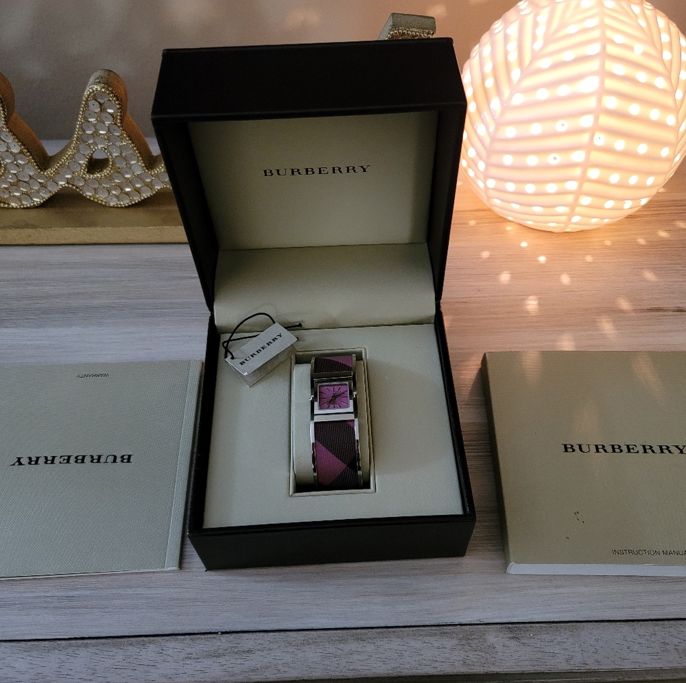 Burberry  women's watch - Picture 6 of 6